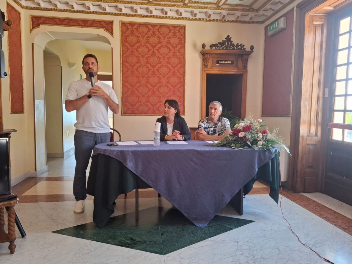 La bella stagione sta arrivando! Presentata la stagione di prosa 26/27 del Teatro Tosti di Ortona